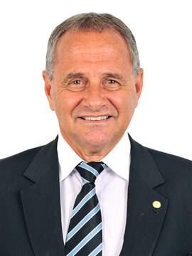 Carlos Manato