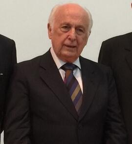 Bresser Pereira